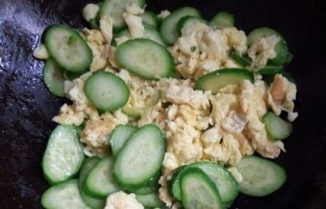 荷兰瓜怎么吃更好吃视频,视频教你如何烹饪出最佳口感