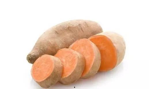 云南人吃土瓜视频播放,土生土长的独特风味，视频播放引网友热议