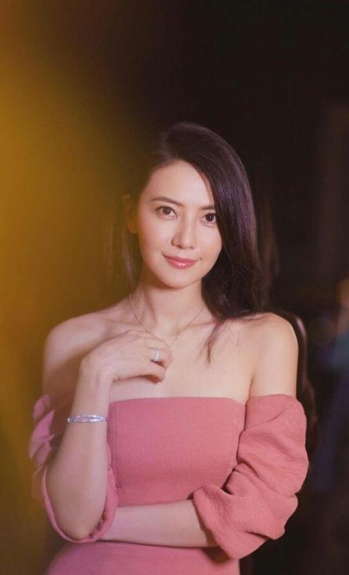 校花陈炜吃瓜视频大全集