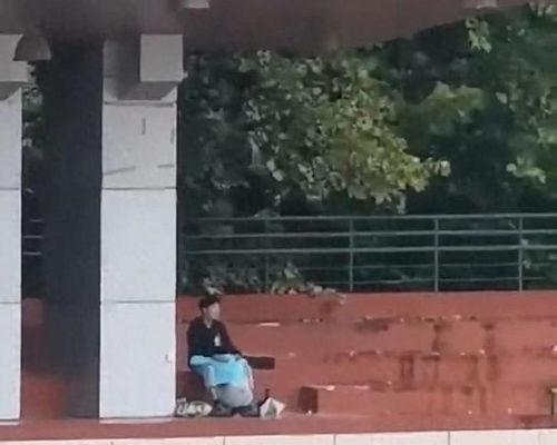 广西广外吃瓜事件视频曝光,校园风波引发社会关注