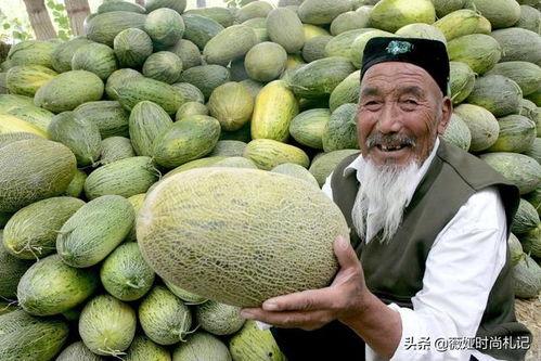 新疆小伙吃哈密瓜视频大全