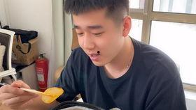 猛男在线吃瓜视频